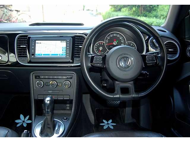 ザ・ビートル デザインレザーパッケージ　黒革・純正ナビＴＶバックカメラ　禁煙車（11枚目）