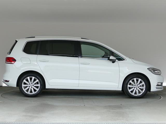 ゴルフトゥーラン ＴＳＩ　ハイライン　７人乗　パワーテールゲート　フリップダウンモニター　Ｃａｒｐｌａｙ対応純正ナビ　ＣＤ／ＤＶＤ　ＥＴＣ２．０　バックカメラ　ＡＣＣ　ＬＥＤ　レーンキープ　シートヒーター　　　ＣＰＯ認定中古車（26枚目）