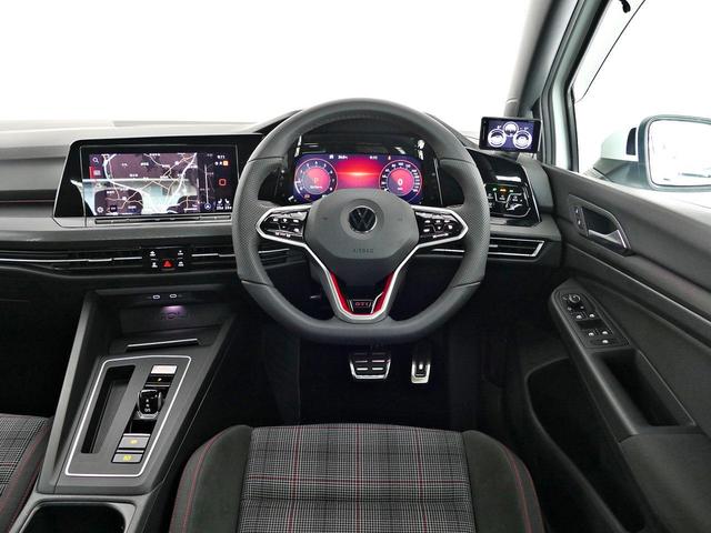 ゴルフGTI ベースグレード 前後ドラレコ DCC 純正19AW IQ.Light 液晶メーター ワイヤレスCarplay対応純正ナビ 地デジ ETC2.0 エンブレム内蔵バックカメラ ACC 前後パークセンサー CPO認定中古車(46枚目)
