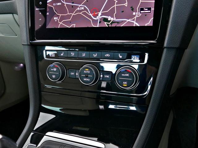 ゴルフ ＴＳＩハイライン　マイスター　７．５最終型　ベージュレザー内装　Ｄｙｎａｕｄｉｏプレミアムサウンド　液晶メーター　ドラレコ　Ｃａｒｐｌａｙ対応純正ナビ　地デジ　ＣＤ／ＤＶＤ　ＥＴＣ２．０　エンブレム内蔵バックカメラＣＰＯ認定中古車（36枚目）