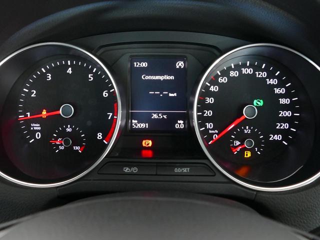 ポロ TSIコンフォートラインアップグレードパック 5ナンバー LEDヘッドライト 前後ドラレコ 純正ナビ 地デジ CD/DVD ETC2.0 バックカメラ ACC 純正15インチアルミホイール フォグランプ レザーステアリング CPO認定中古車(7枚目)