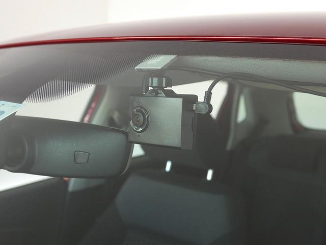 ポロ TSIコンフォートラインアップグレードパック 5ナンバー LEDヘッドライト 前後ドラレコ 純正ナビ 地デジ CD/DVD ETC2.0 バックカメラ ACC 純正15インチアルミホイール フォグランプ レザーステアリング CPO認定中古車(8枚目)