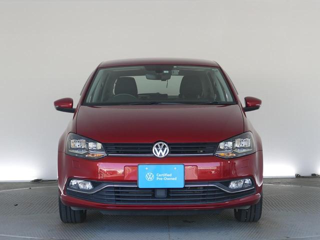 ポロ TSIコンフォートラインアップグレードパック 5ナンバー LEDヘッドライト 前後ドラレコ 純正ナビ 地デジ CD/DVD ETC2.0 バックカメラ ACC 純正15インチアルミホイール フォグランプ レザーステアリング CPO認定中古車(20枚目)