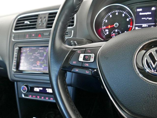 ポロ TSIコンフォートラインアップグレードパック 5ナンバー LEDヘッドライト 前後ドラレコ 純正ナビ 地デジ CD/DVD ETC2.0 バックカメラ ACC 純正15インチアルミホイール フォグランプ レザーステアリング CPO認定中古車(32枚目)