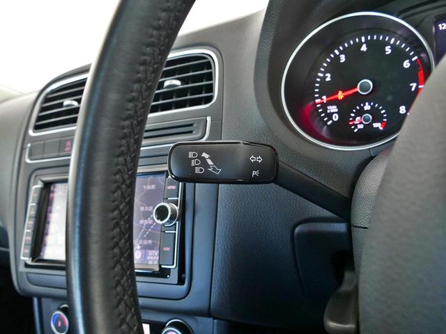 ポロ TSIコンフォートラインアップグレードパック 5ナンバー LEDヘッドライト 前後ドラレコ 純正ナビ 地デジ CD/DVD ETC2.0 バックカメラ ACC 純正15インチアルミホイール フォグランプ レザーステアリング CPO認定中古車(34枚目)