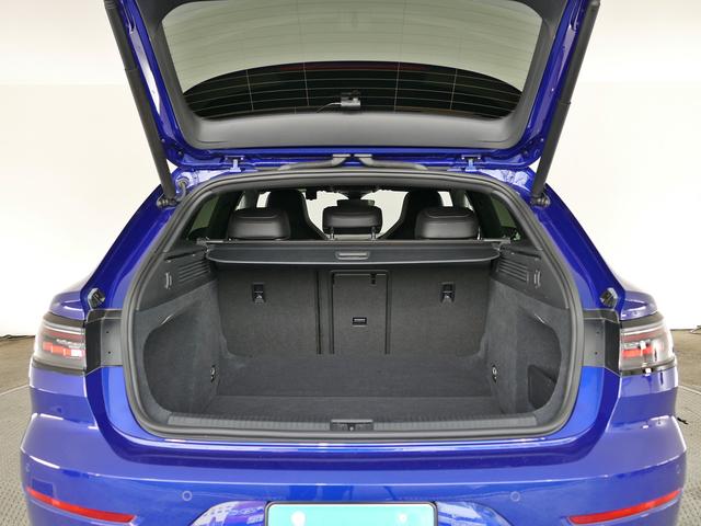 アルテオン シューティングブレーク ＴＳＩ　４モーション　Ｒラインアドバンス　ハーマンカードンプレミアムオーディオ　パノラマルーフ　前後ドラレコ　レザーシート　液晶メーター　ワイヤレスＣａｒｐｌａｙ対応純正ナビ　ＥＴＣ２．０　アラウンドビューカメラ　ＬＥＤ　ＣＰＯ認定中古車（22枚目）