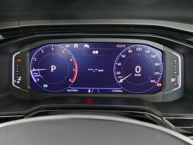 ポロ TSIコンフォートラインリミテッド 液晶メーター 前後パークセンサー Carplay対応純正ナビ 地デジ CD/DVD ETC2.0 エンブレム内蔵バックカメラ ACC ブラインドスポットディテクション LEDライト CPO認定中古車(7枚目)