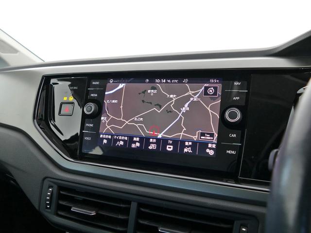 ポロ TSIコンフォートラインリミテッド 液晶メーター 前後パークセンサー Carplay対応純正ナビ 地デジ CD/DVD ETC2.0 エンブレム内蔵バックカメラ ACC ブラインドスポットディテクション LEDライト CPO認定中古車(8枚目)