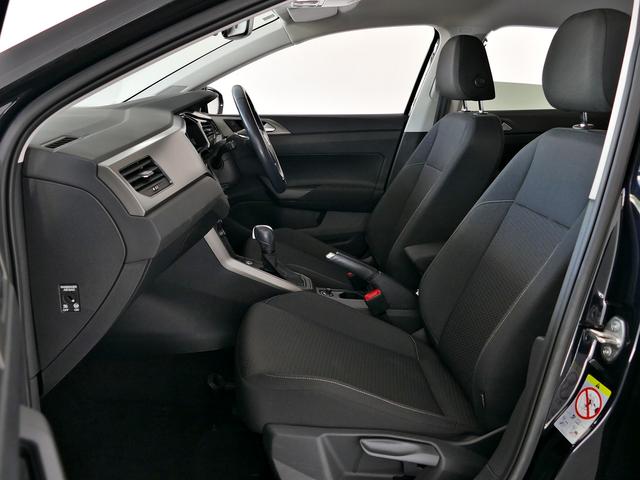 ポロ TSIコンフォートラインリミテッド 液晶メーター 前後パークセンサー Carplay対応純正ナビ 地デジ CD/DVD ETC2.0 エンブレム内蔵バックカメラ ACC ブラインドスポットディテクション LEDライト CPO認定中古車(12枚目)