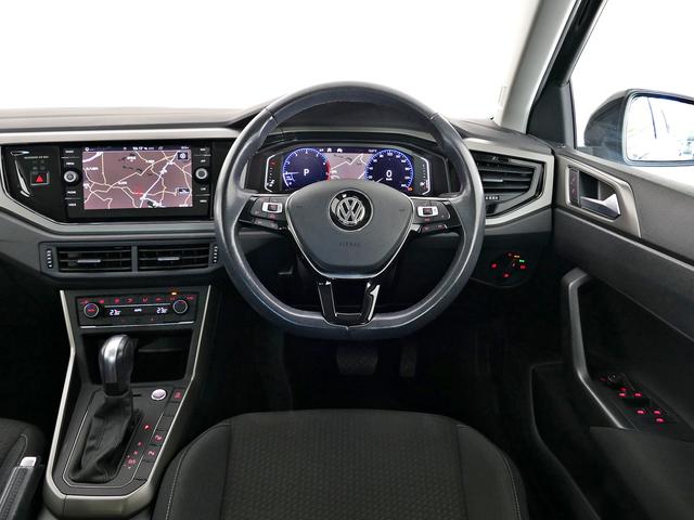 ポロ TSIコンフォートラインリミテッド 液晶メーター 前後パークセンサー Carplay対応純正ナビ 地デジ CD/DVD ETC2.0 エンブレム内蔵バックカメラ ACC ブラインドスポットディテクション LEDライト CPO認定中古車(43枚目)