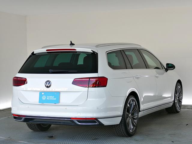 パサートヴァリアント ＴＤＩエレガンスアドバンス　後期型　黒レザーインテリア　ＩＱ．Ｌｉｇｈｔ　液晶メーター　ワイヤレスＣａｒｐｌａｙ対応純正ナビ　地デジ　ＥＴＣ２．０　アラウンドビューカメラ　電動テールゲート　純正１８ＡＷ　ＣＰＯ認定中古車（26枚目）