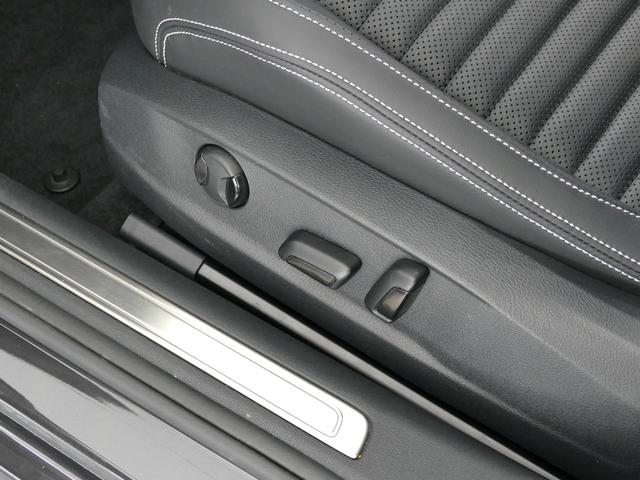 パサートオールトラック ＴＤＩ　４モーション　アドバンス　後期型　ベンチレーション付ナパレザーインテリア　液晶メーター　前後ドラレコ　ワイヤレスＣａｒｐｌａｙ対応純正ナビ　ＥＴＣ２．０　アラウンドビューカメラ　ＩＱライト　電動テールゲート　　ＣＰＯ認定中古車（16枚目）