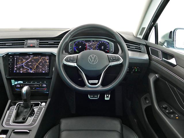 パサートオールトラック ＴＤＩ　４モーション　アドバンス　後期型　ベンチレーション付ナパレザーインテリア　液晶メーター　前後ドラレコ　ワイヤレスＣａｒｐｌａｙ対応純正ナビ　ＥＴＣ２．０　アラウンドビューカメラ　ＩＱライト　電動テールゲート　　ＣＰＯ認定中古車（48枚目）