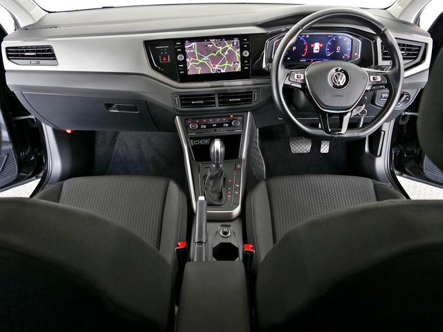 ポロ ＴＳＩコンフォートライン　前後純正ドラレコ　液晶メーター　Ｃａｒｐｌａｙ対応純正ナビ　地デジ　ＣＤ／ＤＶＤ　ＥＴＣ２．０　エンブレム内蔵バックカメラ　前後パークセンサー　デイライト　ＡＣＣ　ブラインドスポット　ＣＰＯ認定中古車（45枚目）