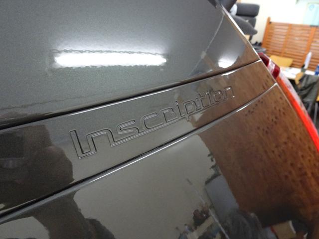 ＸＣ４０ Ｔ４　ＡＷＤ　インスクリプション　ワンオーナー　ユーザー買取車　記録簿　禁煙車　衝突軽減ブレーキ　直列４気筒２０００ＣＣターボ　アイシン製８速ＡＴ　ブラインドスポット　レーンキープ　パイロットアシスト　カープレイ　ＬＥＤ　純正アルミ（17枚目）