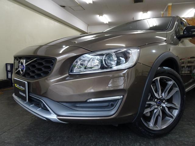 V60 クロスカントリー T5 AWD SE 下取車 記録簿 禁煙車 4WD 衝突軽減ブレーキ スペアキー ブラインドスポット レーンキープ 直列5気筒2500CCターボ アイシン製6速AT(6枚目)