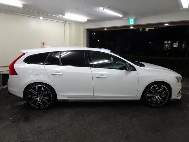 VOLVO V60 POLESTAR