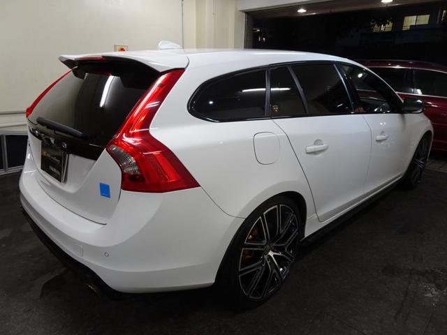 VOLVO V60 POLESTAR
