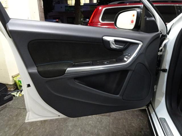 VOLVO V60 POLESTAR