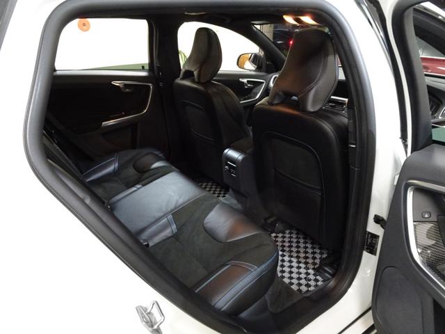 VOLVO V60 POLESTAR