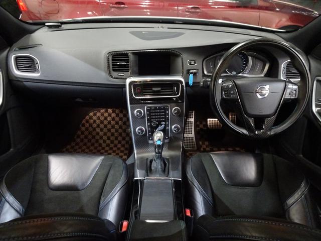 VOLVO V60 POLESTAR