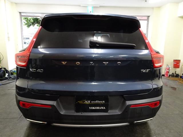 XC40 T4 AWD インスクリプション 記録簿 禁煙車 衝突軽減ブレーキ ブラインドスポット レーンキープ パイロットアシスト 直列4気筒2000CCターボ アイシン製8速AT(10枚目)