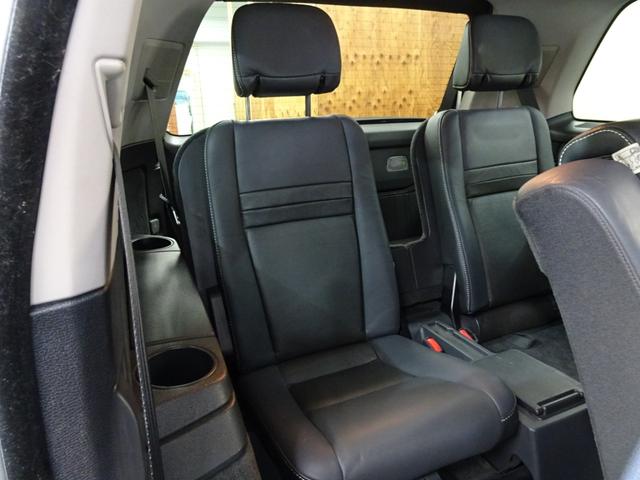 XC90 3.2 Rデザイン 後期型 記録簿 禁煙車 スペアキー 7人乗 直列6気筒3200CC アイシン製6速AT HID Rデザイン専用19インチアルミホイール(35枚目)