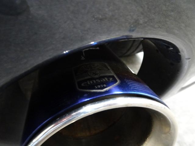 ゴルフ R32 記録簿 禁煙車 限定200台 4モーション 6速MT RAYS18インチアルミホイール einsatzマフラー 純正アルミ有 オールペイント(16枚目)