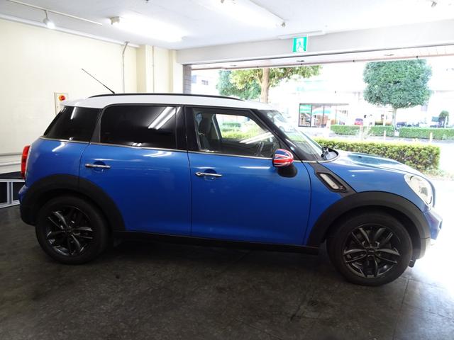 MINI クーパーS クロスオーバー 記録簿 禁煙車 スペアキー 純正アルミホイール HID ブラックモケットシート パドルシフト(11枚目)
