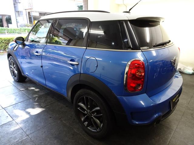 MINI クーパーS クロスオーバー 記録簿 禁煙車 スペアキー 純正アルミホイール HID ブラックモケットシート パドルシフト(16枚目)