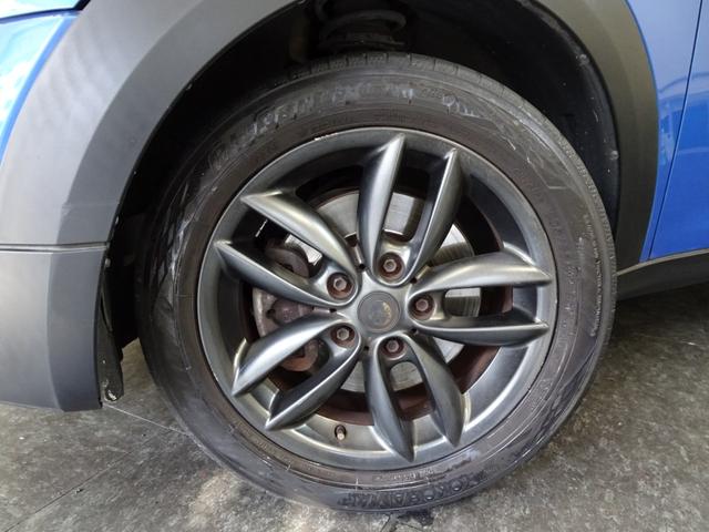 MINI クーパーS クロスオーバー 記録簿 禁煙車 スペアキー 純正アルミホイール HID ブラックモケットシート パドルシフト(17枚目)