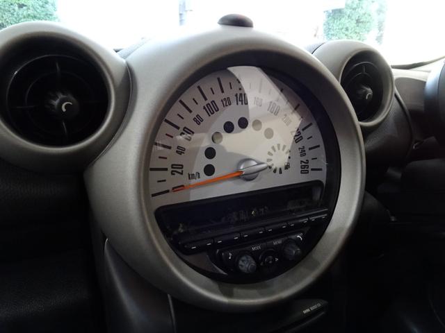 MINI クーパーS クロスオーバー 記録簿 禁煙車 スペアキー 純正アルミホイール HID ブラックモケットシート パドルシフト(19枚目)
