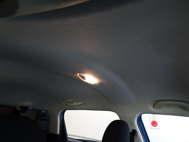 MINI クーパーS クロスオーバー 記録簿 禁煙車 スペアキー 純正アルミホイール HID ブラックモケットシート パドルシフト(23枚目)