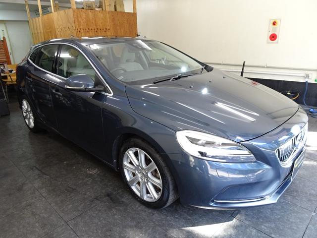 V40 D4 インスクリプション 後期型 記録簿 禁煙車 衝突軽減ブレーキ ブラインドスポット レーンキープ 直列4気筒2000CCディーゼルターボ アイシン製8速AT パノラマガラスルーフ(9枚目)