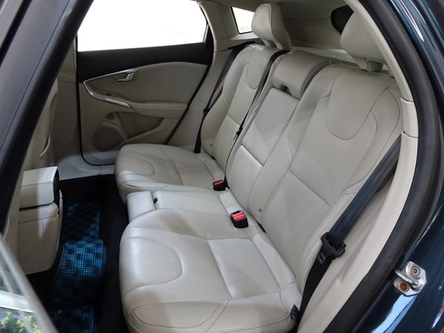 V40 D4 インスクリプション 後期型 記録簿 禁煙車 衝突軽減ブレーキ ブラインドスポット レーンキープ 直列4気筒2000CCディーゼルターボ アイシン製8速AT パノラマガラスルーフ(34枚目)