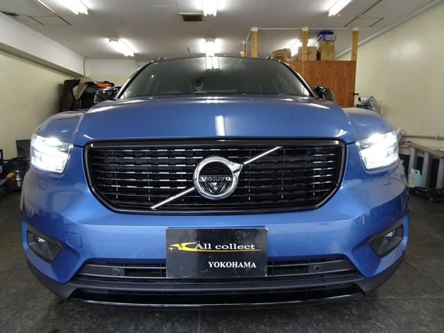 XC40 T4 AWD Rデザイン 記録簿 禁煙車 評価点4.5点 衝突軽減ブレーキ ブラインドスポット(BLIS) レーンキープ パイロットアシスト 直列4気筒2000CCターボ アイシン製8速AT カープレイ(9枚目)