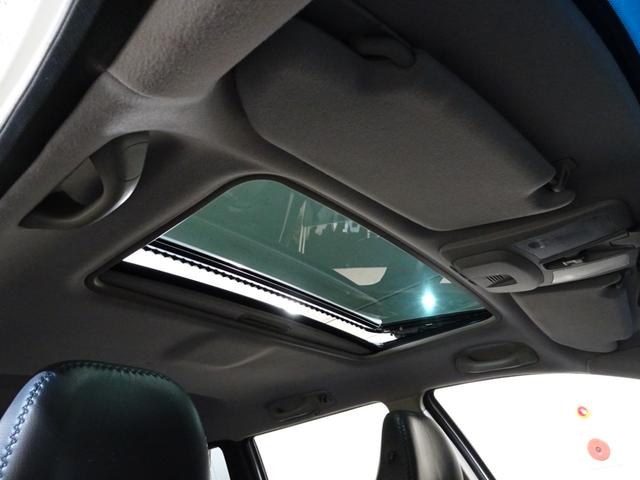 ＸＣ７０ ２．５Ｔ　記録簿　禁煙車　後期型　２００５年モデル　スペアキー　直列５気筒２５２０ＣＣターボ　アイシン製５速ＡＴ　ガラスサンルーフ　社外１８インチアルミ（27枚目）