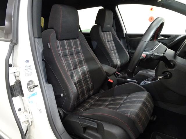 ゴルフ GTI 下取車 記録簿 禁煙車 スペアキー 7速DSG パドルシフト(32枚目)