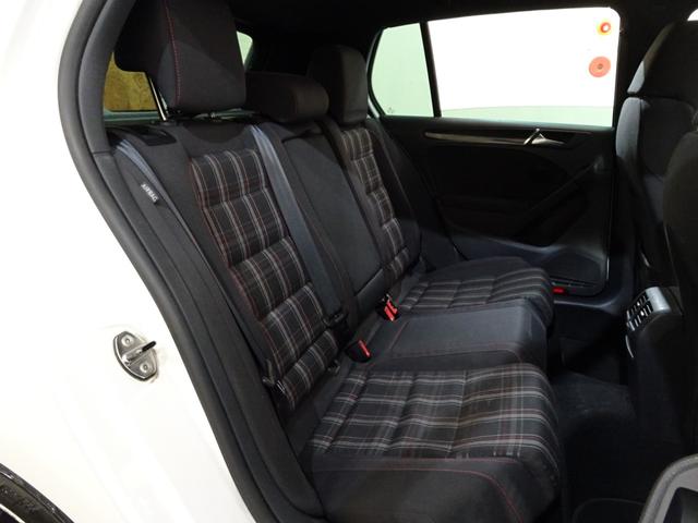 ゴルフ GTI 下取車 記録簿 禁煙車 スペアキー 7速DSG パドルシフト(33枚目)