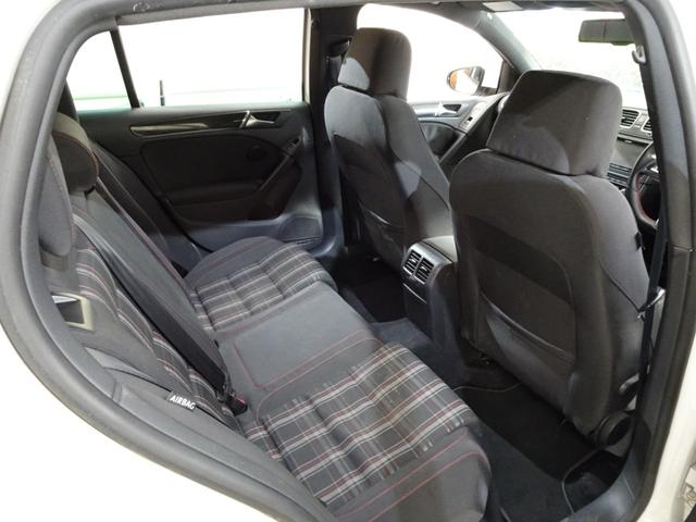 ゴルフ GTI 下取車 記録簿 禁煙車 スペアキー 7速DSG パドルシフト(34枚目)