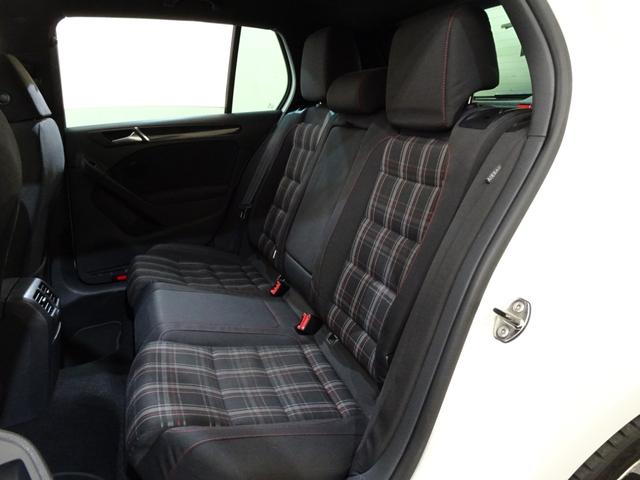 ゴルフ GTI 下取車 記録簿 禁煙車 スペアキー 7速DSG パドルシフト(37枚目)