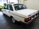 VOLVO 240