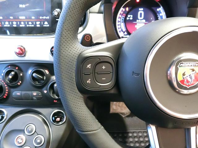 ベースグレード 新車保証 当店試乗車(14枚目)