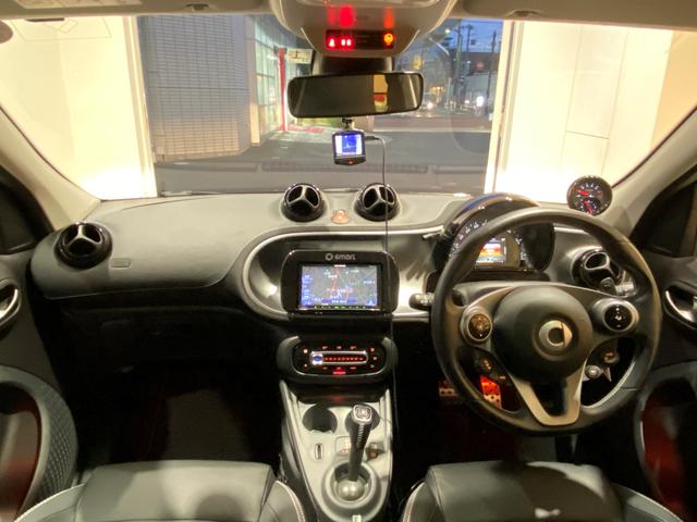 BRABUS エクスクルーシブ 衝突警報 Bカメラ(12枚目)