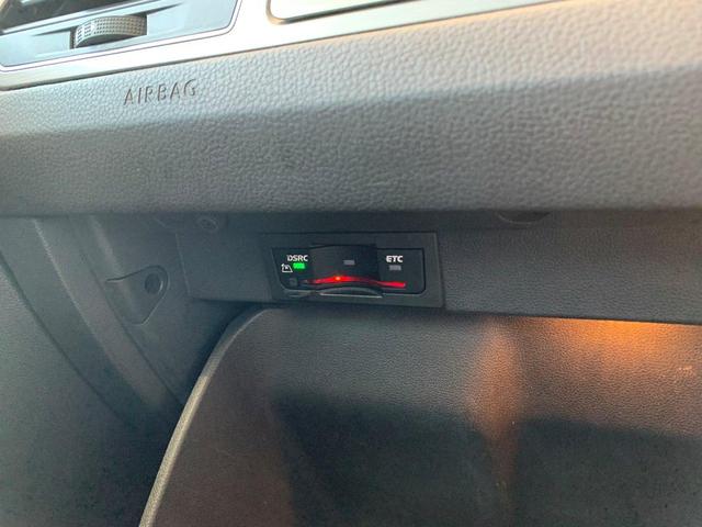 TSI コンフォートライン 3列シート ヘッドレストモニター メモリーナビ バックカメラ TVフルセグ Applecarplay キセノンヘッドライト ETC(32枚目)