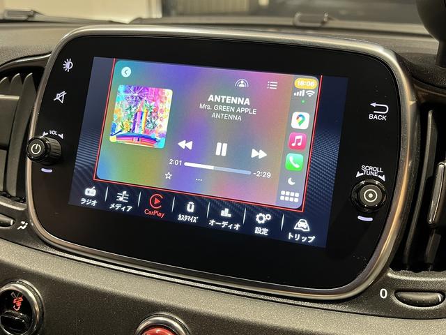 アバルト５９５ コンペティツィオーネ　アルカンターラ・コンビシート　レコードモンツッアマフラー　ｂｒｅｍｂｏキャリパー　Ｃａｒｐｌａｙ　Ｂｌｕｅｔｏｏｔｈ　前後ドライブレコーダー　リアパークセンサー　純正１７インチアルミ（10枚目）