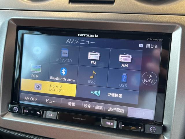 スーパー　クルーズコントロール　本革シート　社外ナビ　フルセグ　バックカメラ　Ｂｌｕｅｔｏｏｔｈ　ＥＴＣ　キセノンヘッドライト　前席シートヒーター　クリアランスソナー　パドルシフト　純正１７インチアルミ(10枚目)