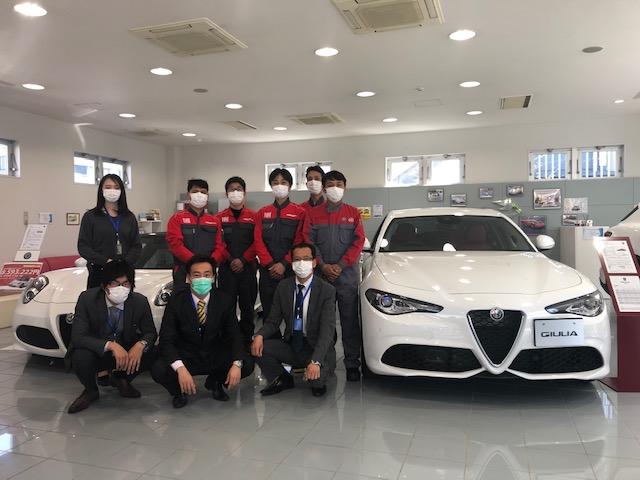アバルト５９５ Ｆ５９５　右Ｈ　５速ＭＴ　当店デモカー　Ｃａｒｐｌａｙ　Ｂｌｅｔｏｏｔｈ　リアパークセンサー　純正１７インチアルミ　新車保証継承（37枚目）