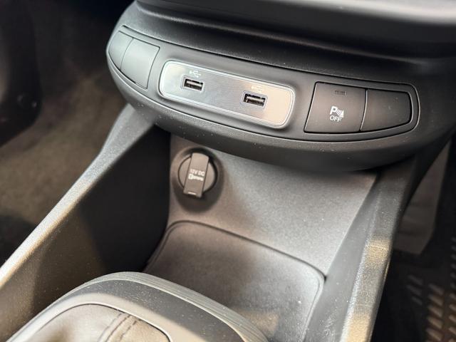 ５００Ｘ ブレッザ　５０台限定車　当店デモカー　Ｃａｒｐｌａｙ　Ｂｌｕｅｔｏｏｔｈ　バックカメラ　クリアランスソナー　ＬＥＤヘッドライト　アダプティブクルーズコントロール　レーンキープアシスト　衝突軽減ブレーキ（15枚目）