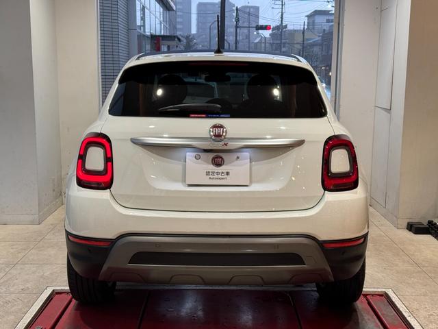 ５００Ｘ インフィニート　アダプティブクルーズコントロール　レーンキープアシスト　衝突軽減ブレーキ　電動ソフトトップ　本革シート　２ＤＩＮナビ　Ｂカメラ　フルセグ　前後ドラレコ　シートヒーター　クリアランスソナー　純正ＡＷ（20枚目）